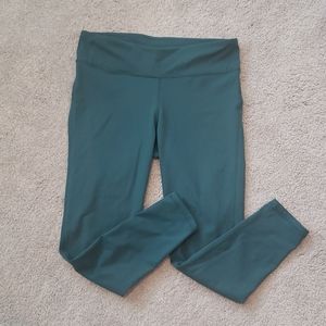 Fabletics Workout Capris